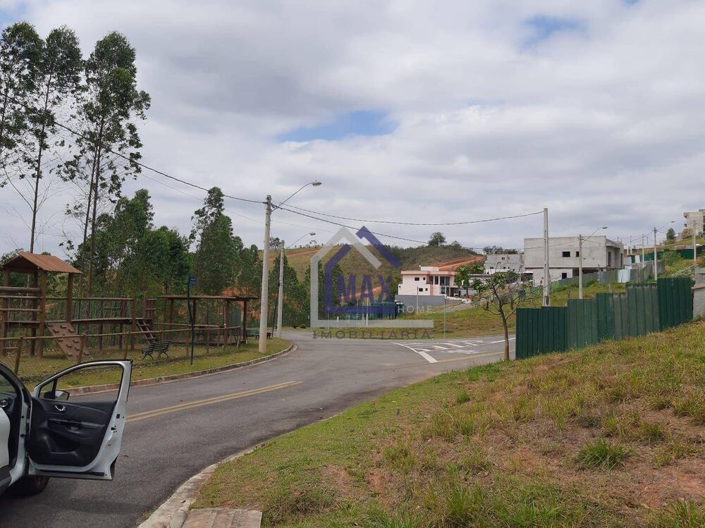 Loteamento e Condomínio, 300 m² - Foto 1