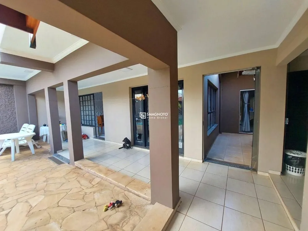 Sobrado, 5 quartos, 257 m² - Foto 6