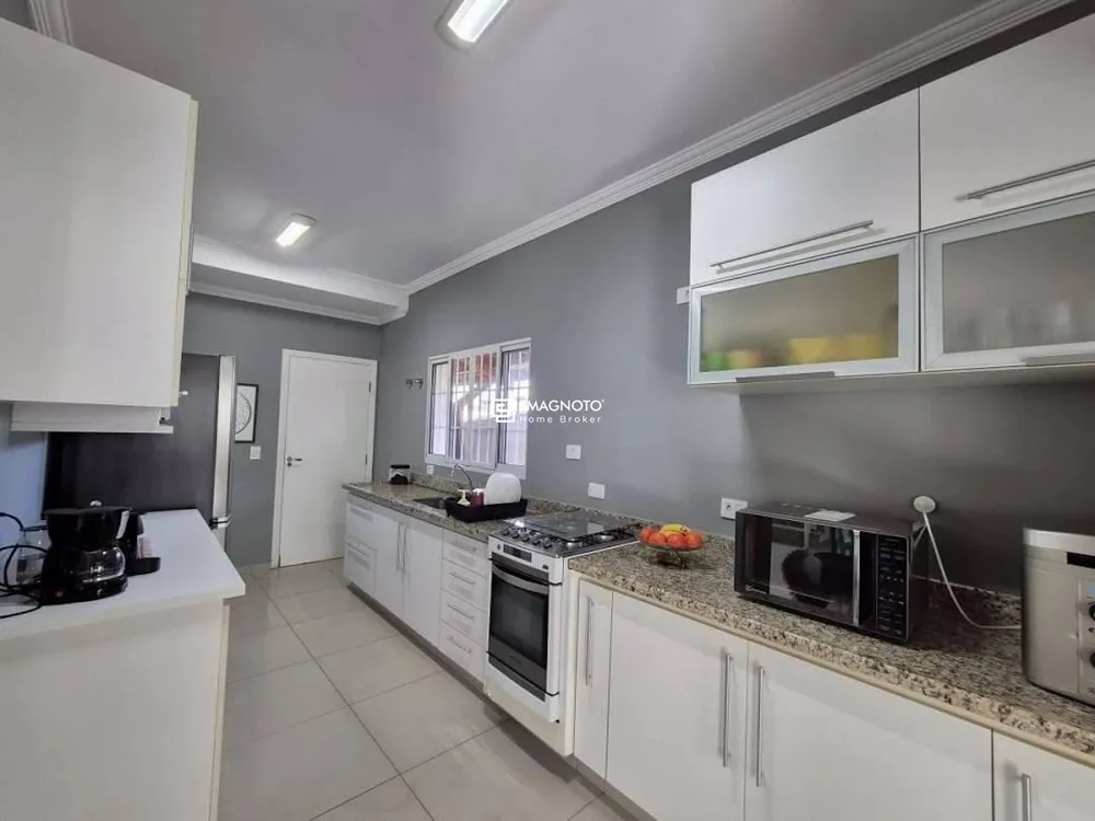 Casa, 3 quartos, 210 m² - Foto 12