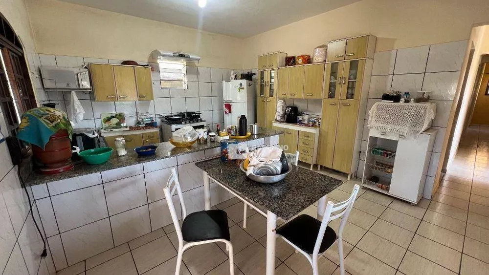 Chácara, 3 quartos, 1000 m² - Foto 2
