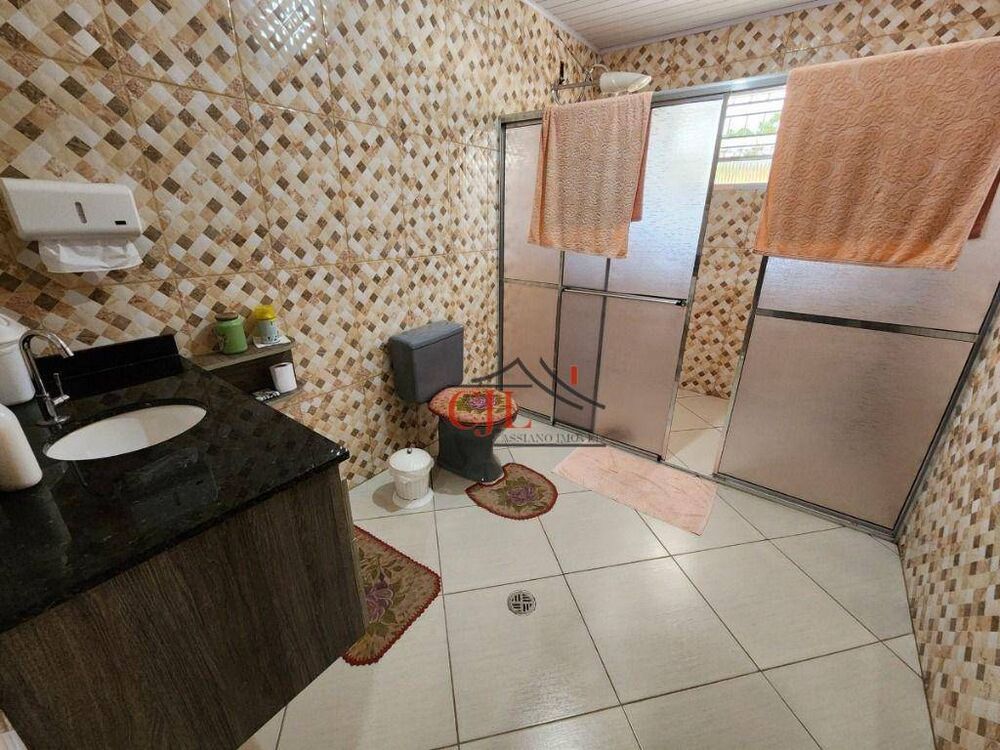Chácara à venda com 4 quartos, 2500M2 - Foto 8