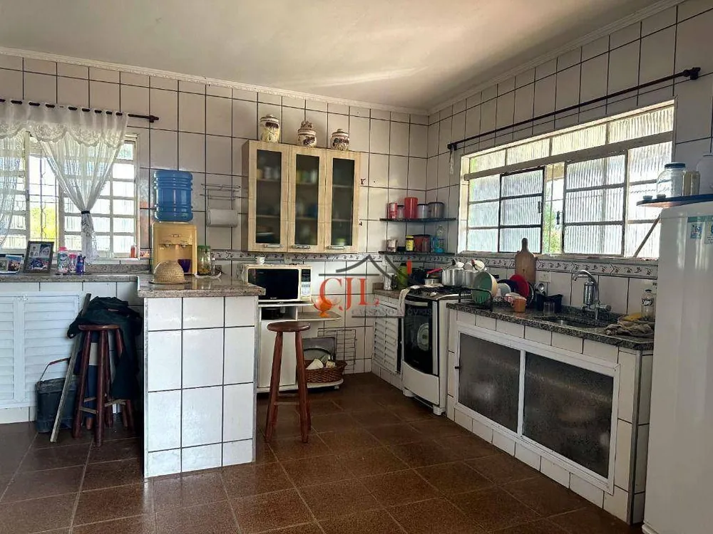 Chácara, 3 quartos, 1800 m² - Foto 4