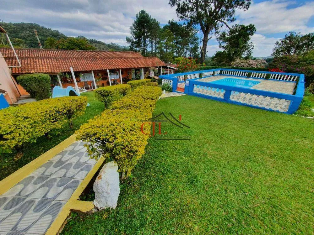 Chácara, 8 quartos, 5000 m² - Foto 1