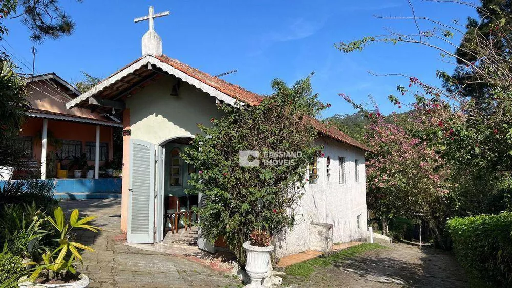 Chácara, 8 quartos, 5000 m² - Foto 12