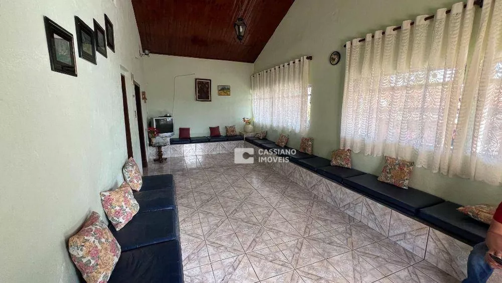 Chácara, 8 quartos, 5000 m² - Foto 6