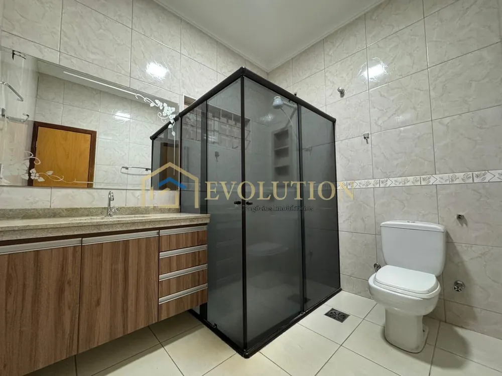 Casa, 3 quartos, 270 m² - Foto 2