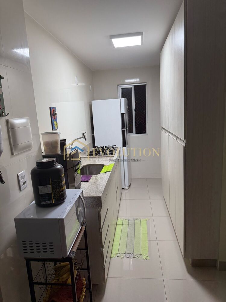 Apartamento à venda com 2 quartos, 68m² - Foto 4