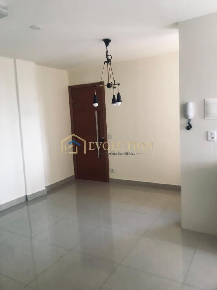 Apartamento à venda com 2 quartos, 68m² - Foto 1
