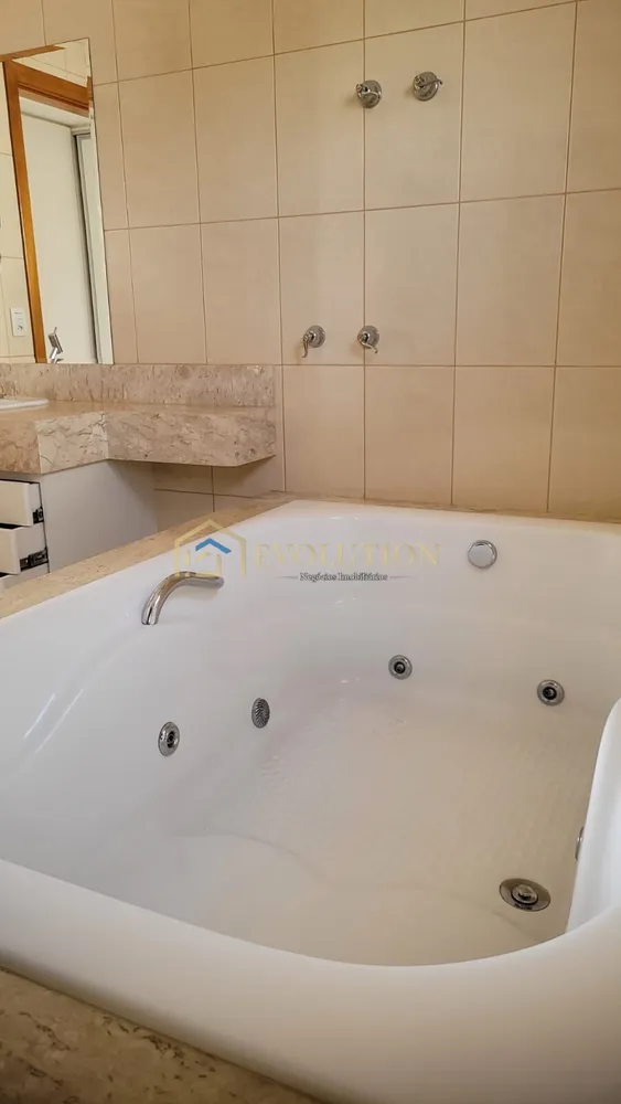 Sobrado, 3 quartos, 291 m² - Foto 4