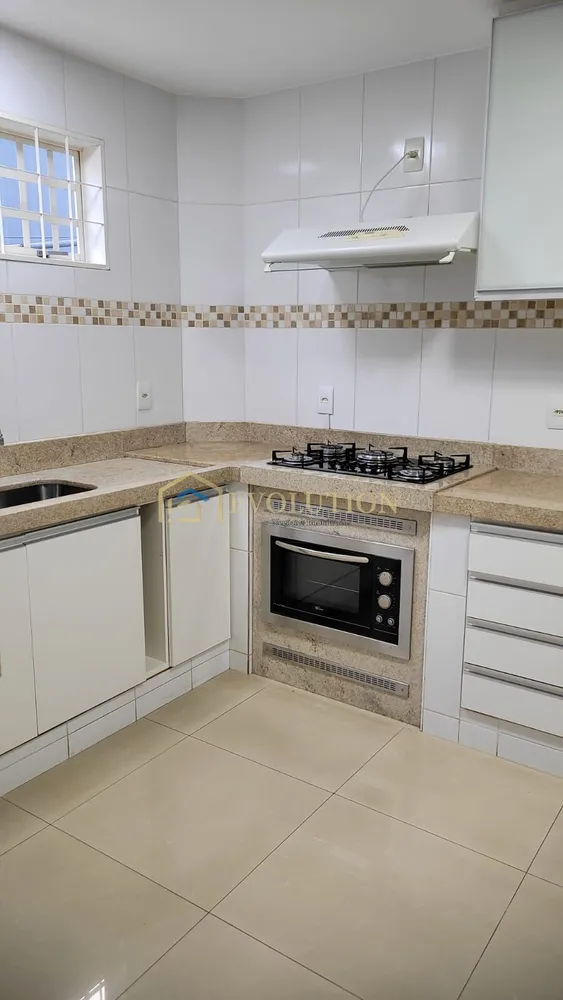 Sobrado, 3 quartos, 291 m² - Foto 8