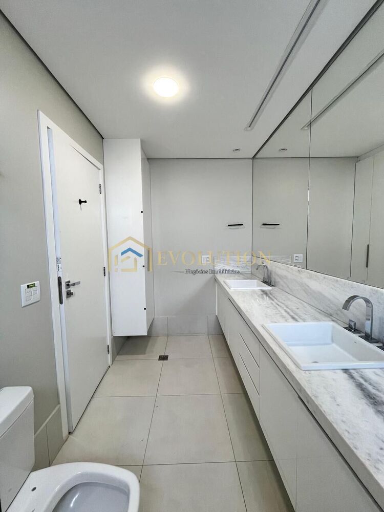 Apartamento, 3 quartos, 227 m² - Foto 3