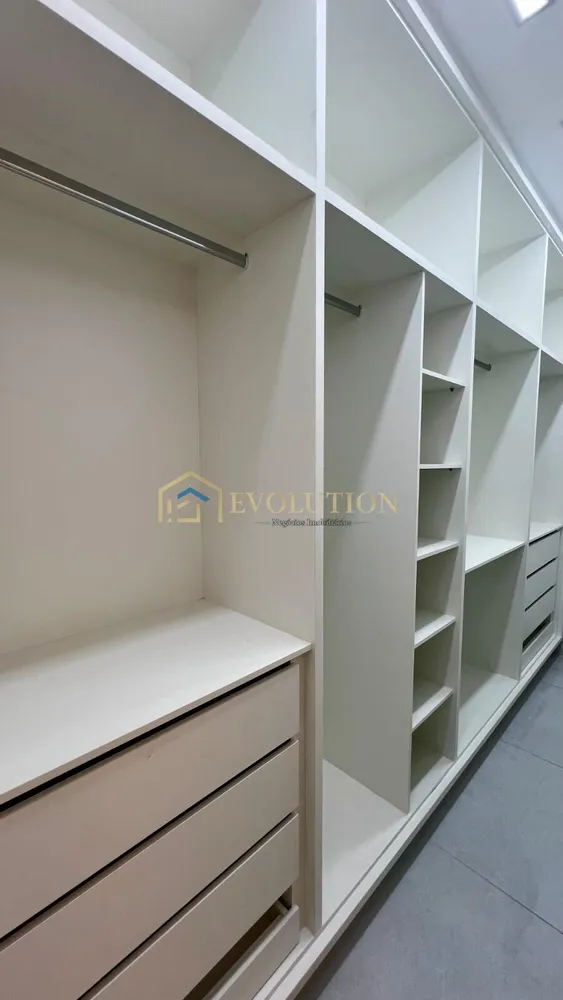Casa, 3 quartos, 268 m² - Foto 15