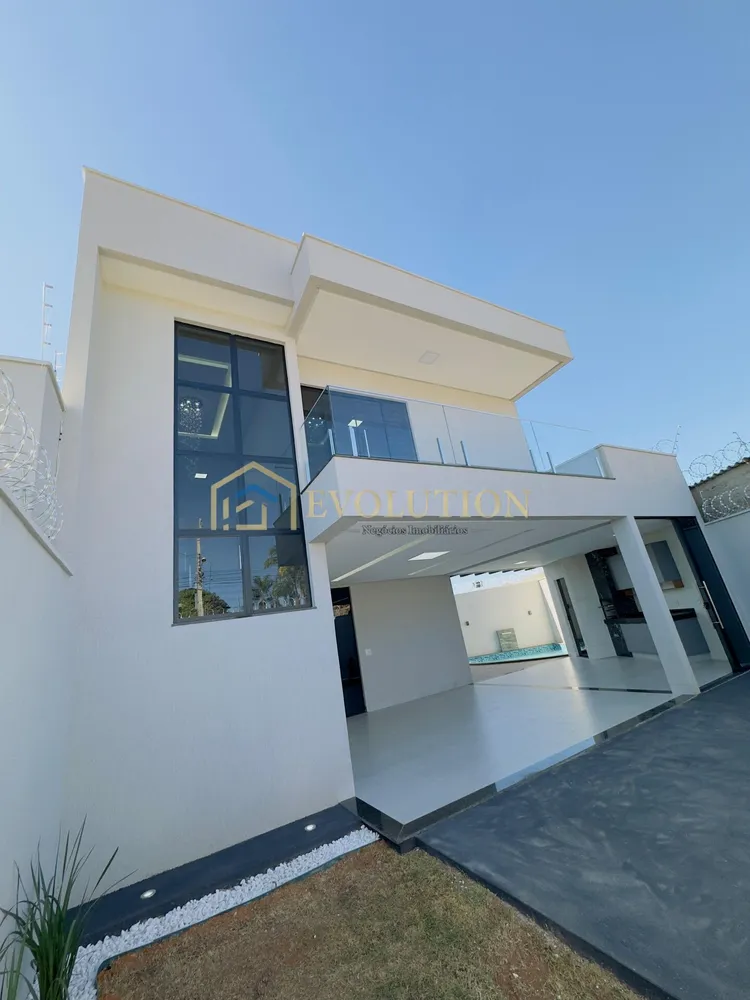 Sobrado, 3 quartos, 212 m² - Foto 2