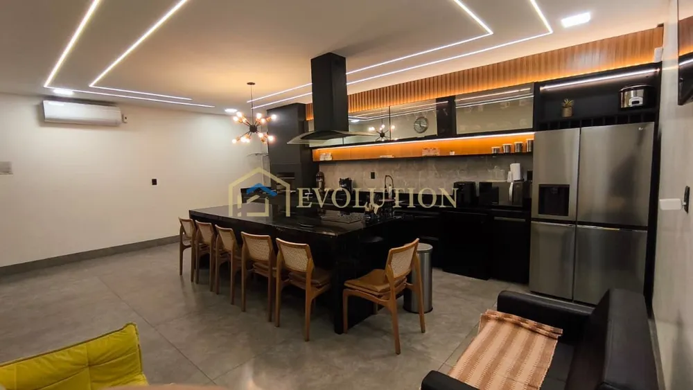 Casa, 3 quartos, 165 m² - Foto 2
