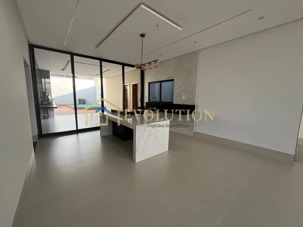 Casa, 3 quartos, 186 m² - Foto 3