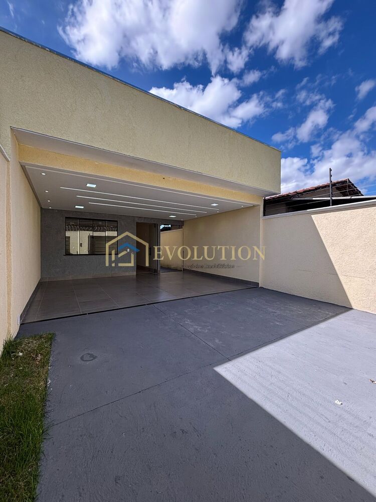 Casa, 3 quartos, 148 m² - Foto 1