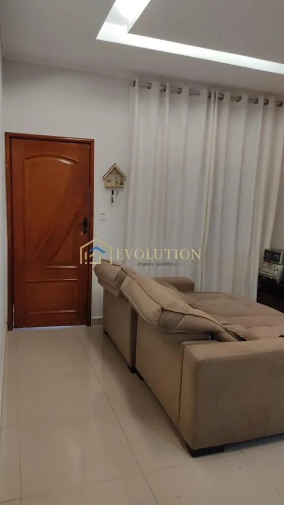 Casa, 3 quartos, 250 m² - Foto 3