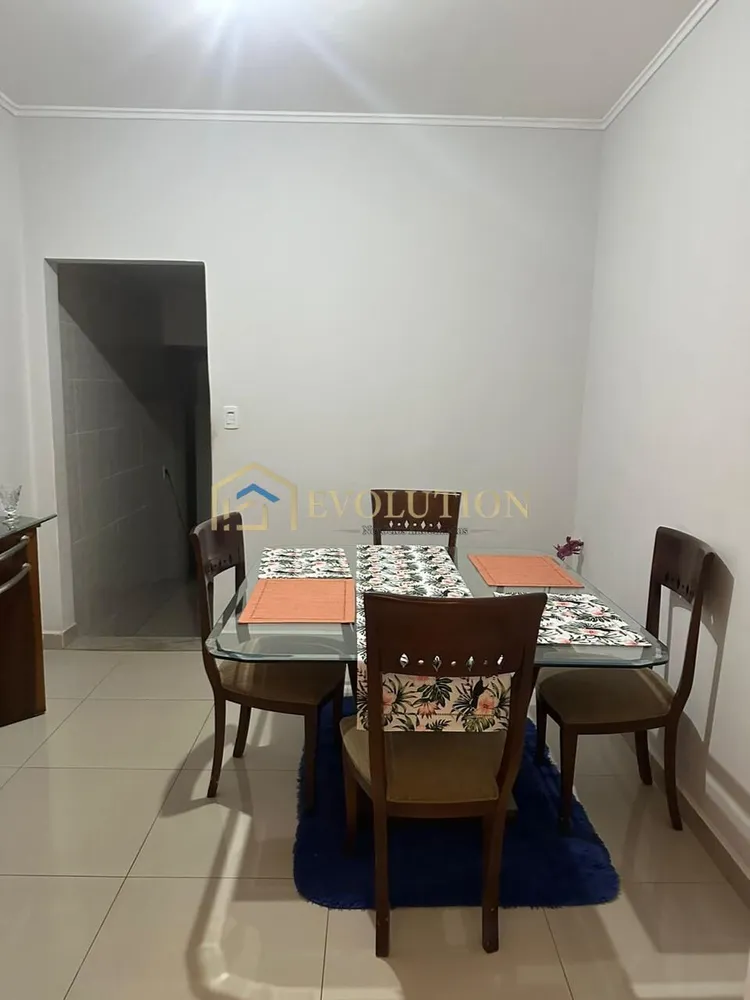 Casa, 3 quartos, 250 m² - Foto 8