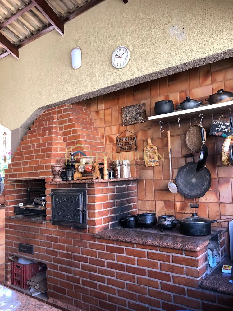 Casa, 3 quartos, 186 m² - Foto 2