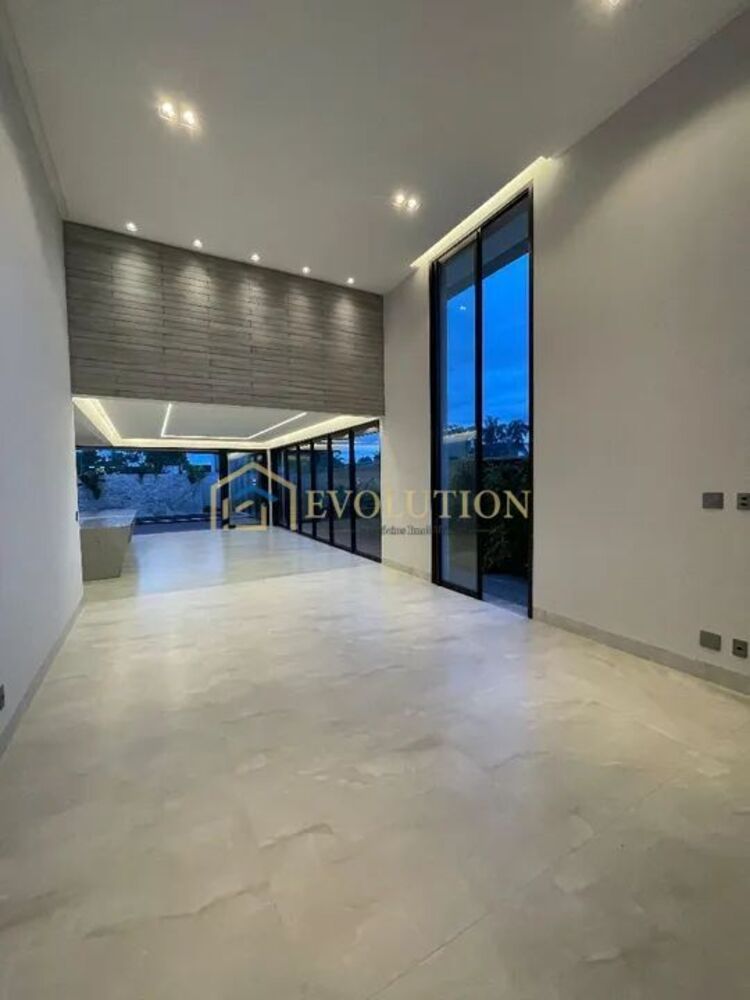 Casa à venda com 3 quartos, 278m² - Foto 6