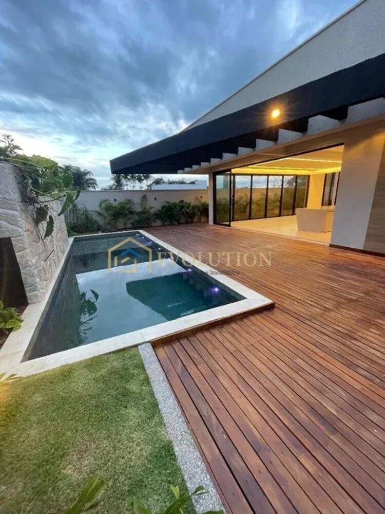 Casa à venda com 3 quartos, 278m² - Foto 8