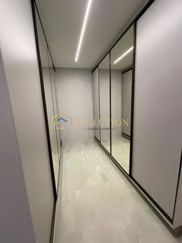 Casa à venda com 3 quartos, 278m² - Foto 13