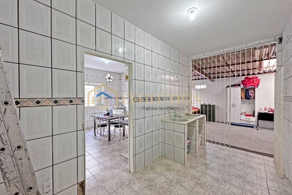 Casa, 3 quartos, 374 m² - Foto 7