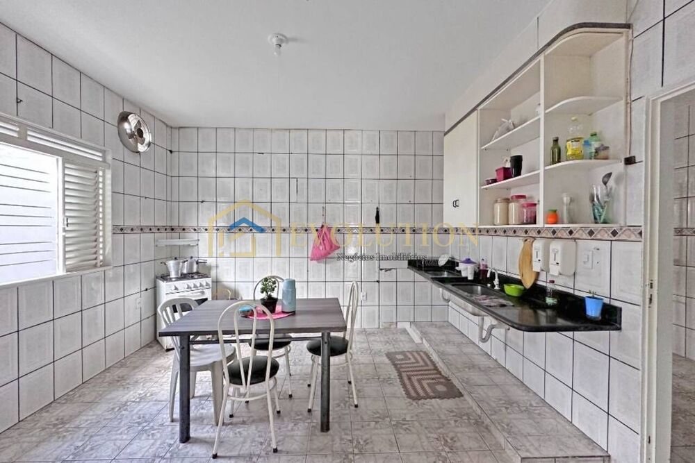 Casa, 3 quartos, 374 m² - Foto 6