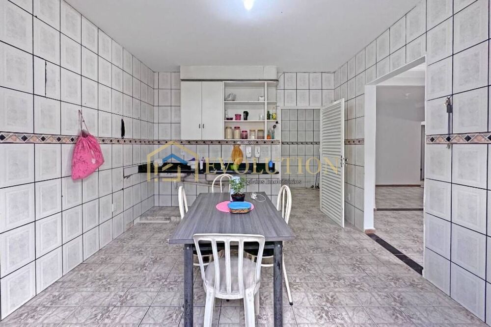 Casa, 3 quartos, 374 m² - Foto 5