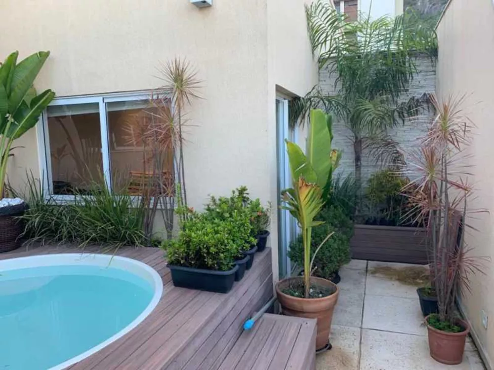 Cobertura, 3 quartos, 181 m² - Foto 1