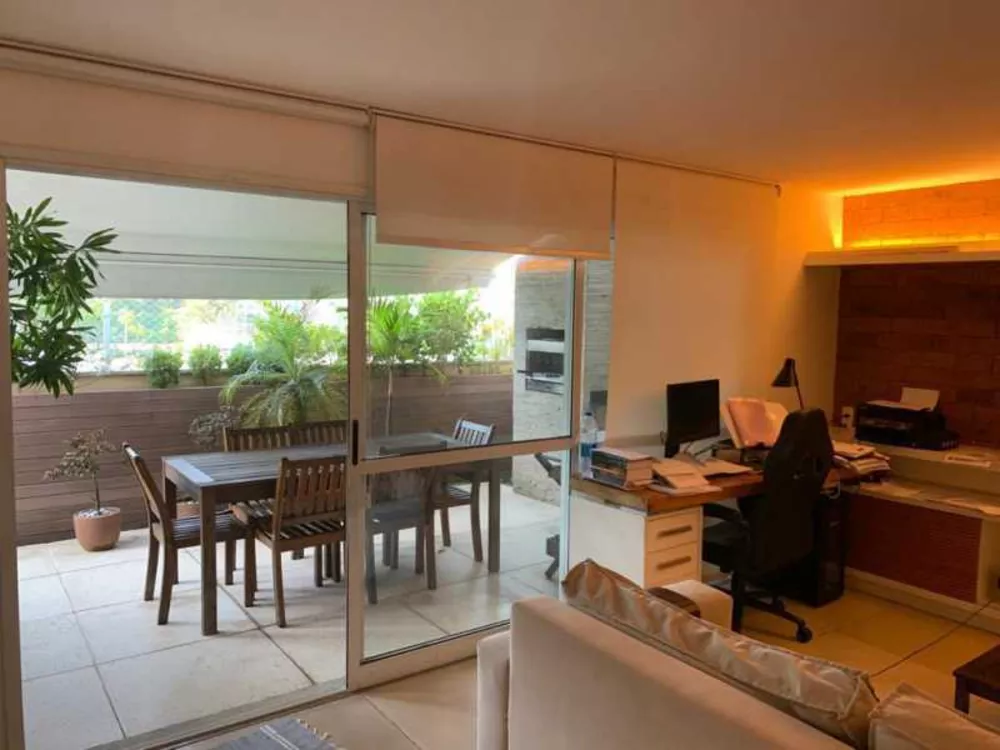 Cobertura, 3 quartos, 181 m² - Foto 2