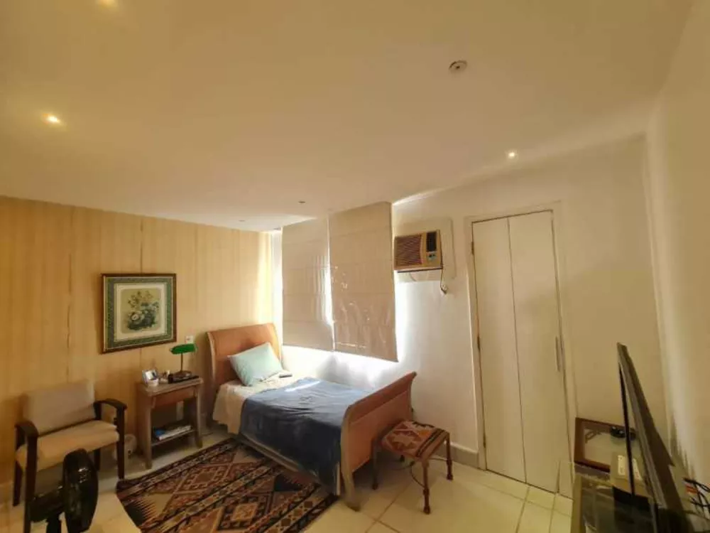 Cobertura, 3 quartos, 191 m² - Foto 1