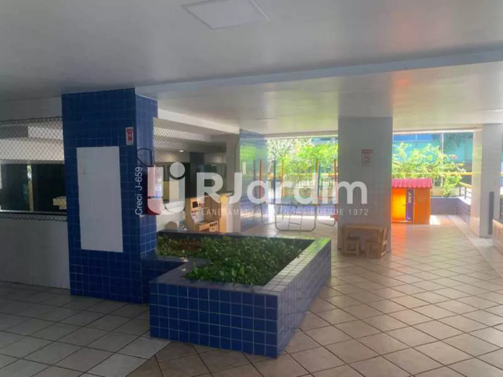 Apartamento, 3 quartos, 106 m² - Foto 2