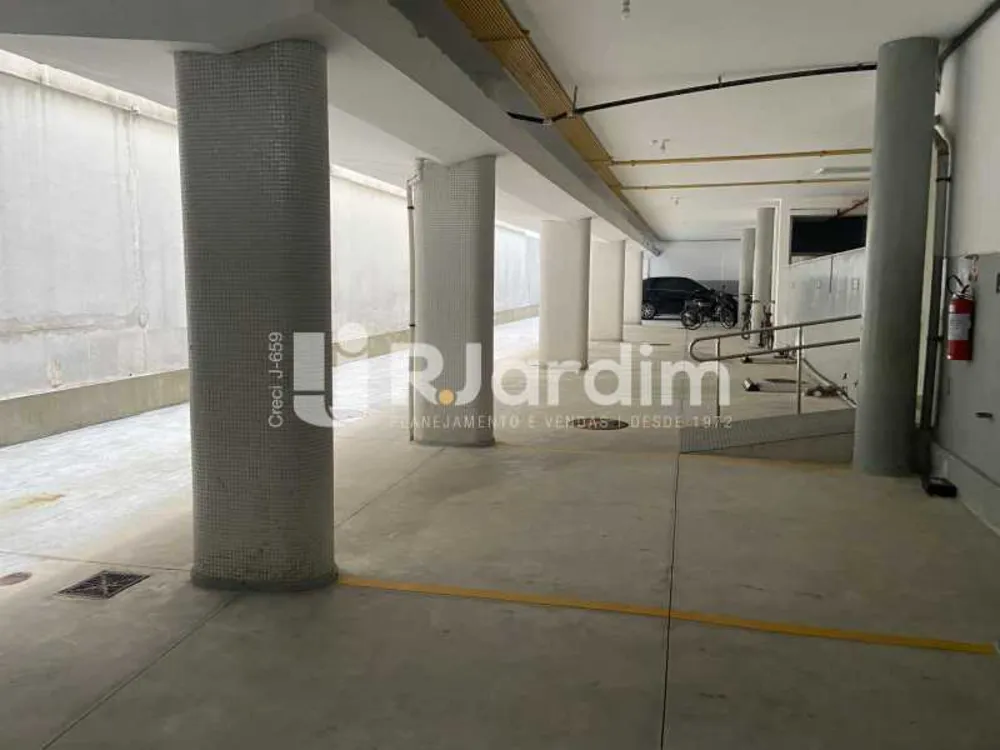 Cobertura, 3 quartos, 218 m² - Foto 37