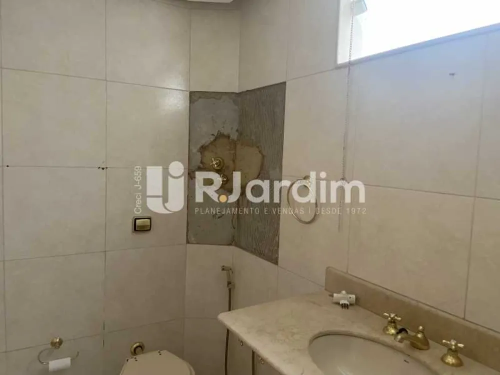 Cobertura, 3 quartos, 218 m² - Foto 21