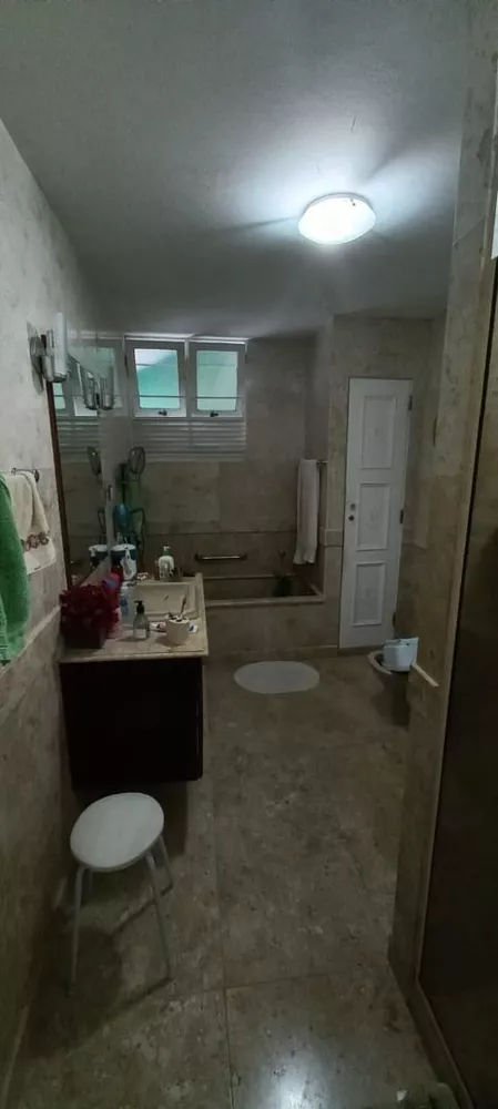 Casa, 4 quartos, 267 m² - Foto 19