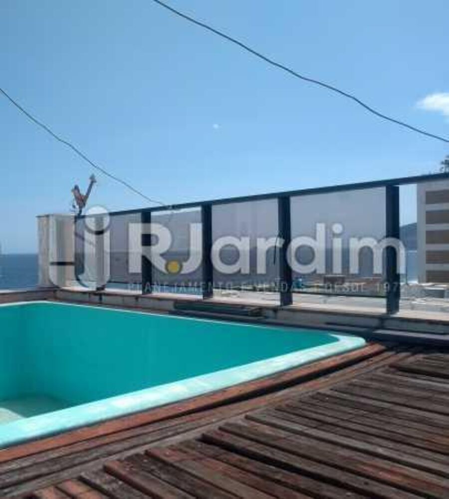 Cobertura à venda com 5 quartos, 650m² - Foto 1