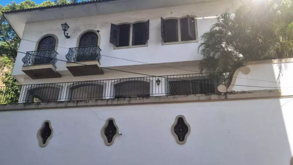Casa, 6 quartos, 590 m² - Foto 2