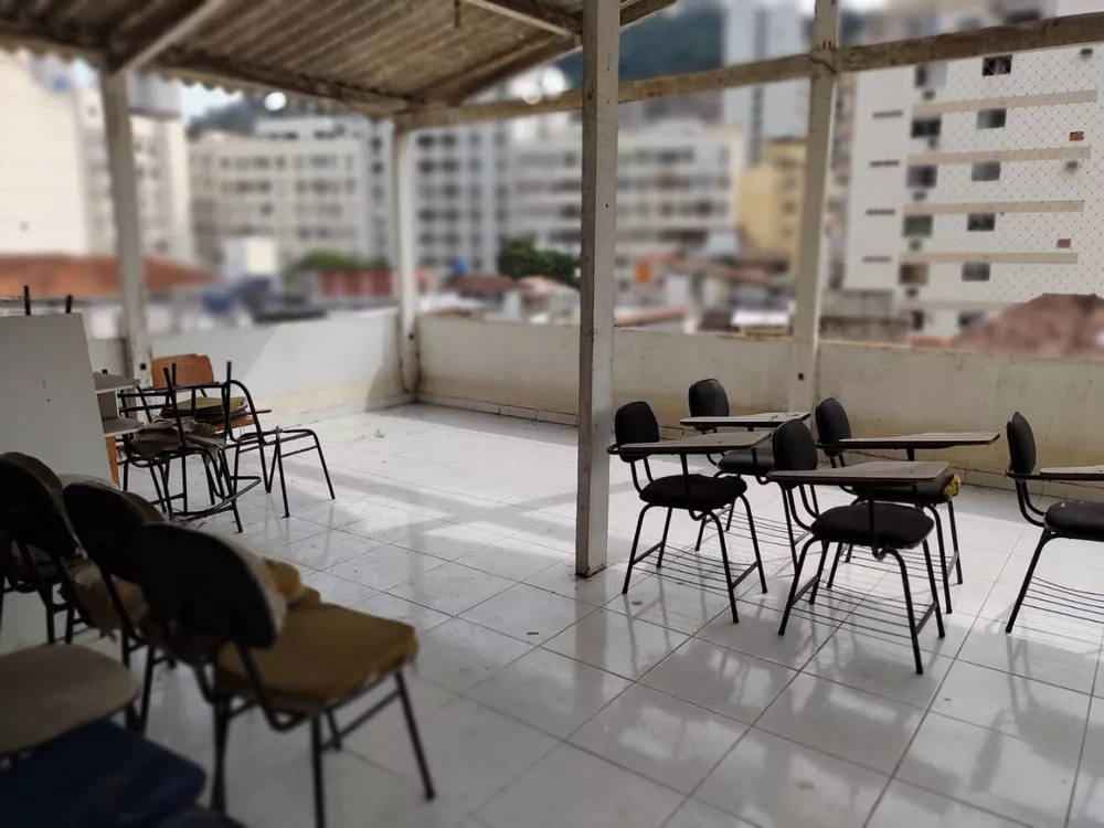 Casa, 15 quartos, 1105 m² - Foto 2