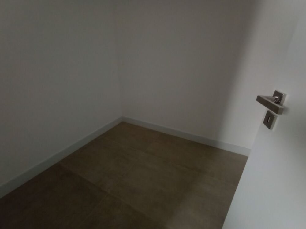 Apartamento à venda com 3 quartos, 164m² - Foto 3