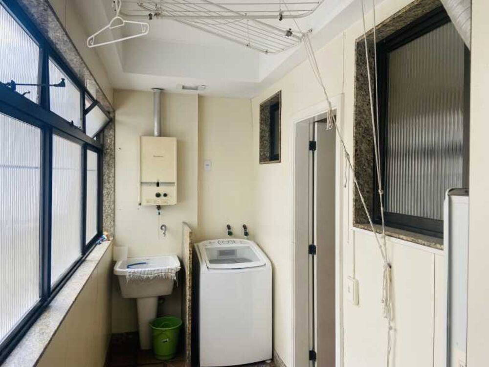 Apartamento à venda com 4 quartos, 225m² - Foto 7