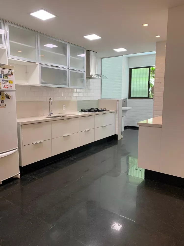 Apartamento, 3 quartos, 235 m² - Foto 24