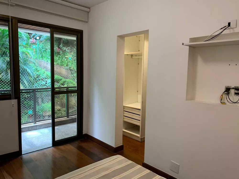 Apartamento, 3 quartos, 235 m² - Foto 4