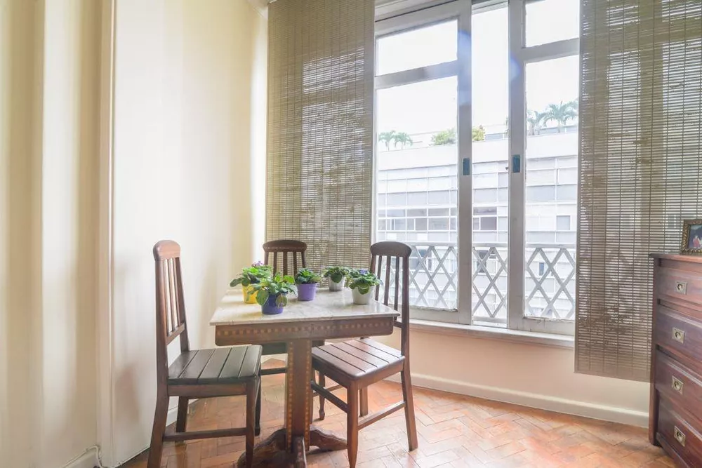 Apartamento, 3 quartos, 130 m² - Foto 2