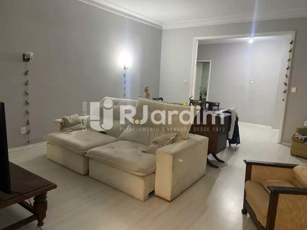 Apartamento, 3 quartos, 120 m² - Foto 1