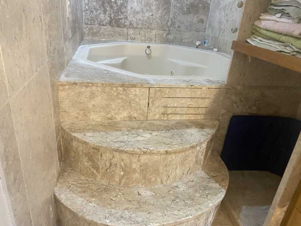 Apartamento à venda com 4 quartos, 250m² - Foto 4