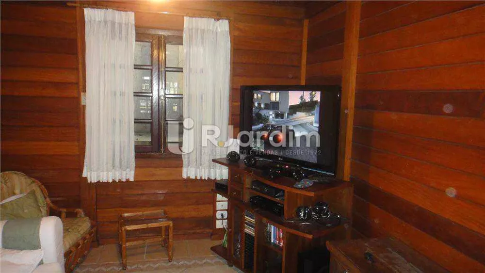 Casa, 3 quartos, 250 m² - Foto 7
