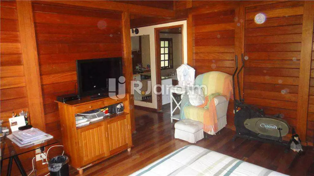 Casa, 3 quartos, 250 m² - Foto 2