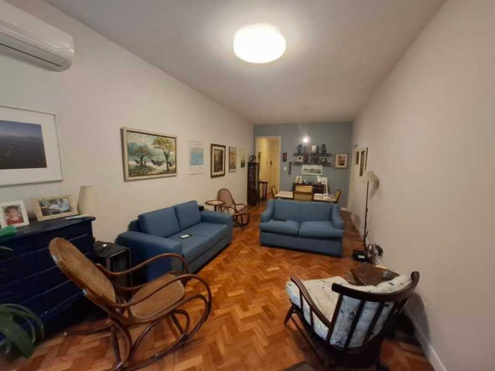 Apartamento à venda com 3 quartos, 132m² - Foto 2