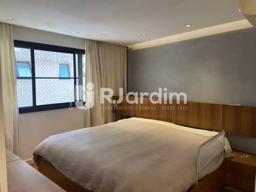 Cobertura, 4 quartos, 235 m² - Foto 1
